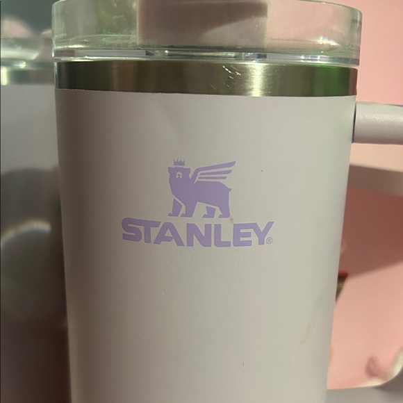 Stanley 40 oz cup - Picture 3 of 5